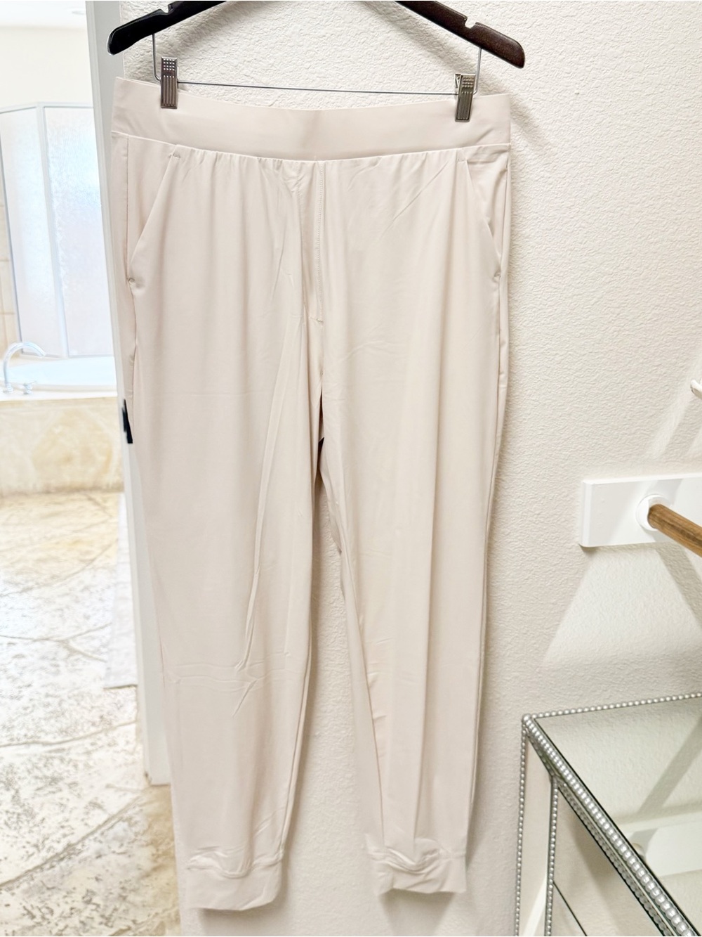 NEW 90 Degrees by Reflex Cream Tan Pull-On Track Joggers with Side Pockets XL